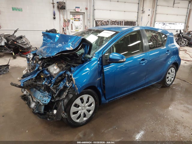 Auction sale of the 2014 Toyota Prius C Two, vin: JTDKDTB33E1077940, lot number: 44688424