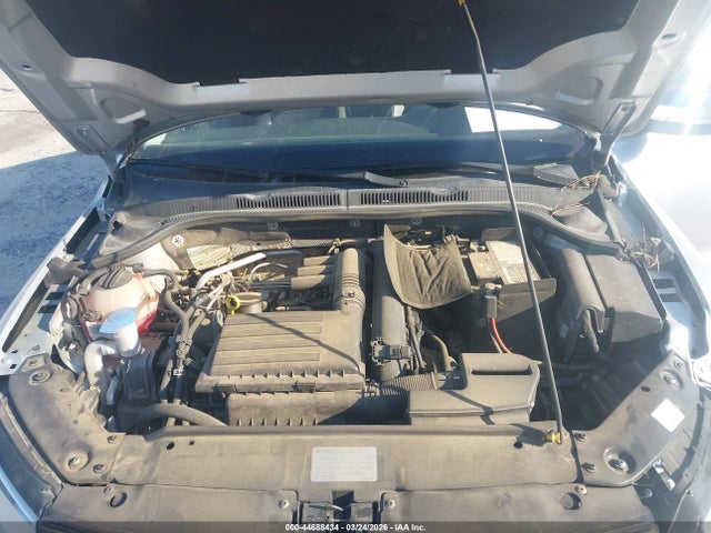 2016 Volkswagen Jetta 1.4t Se მანქანა იყიდება აუქციონზე, vin: 3VWD67AJ0GM348269, აუქციონის ნომერი: 44688434