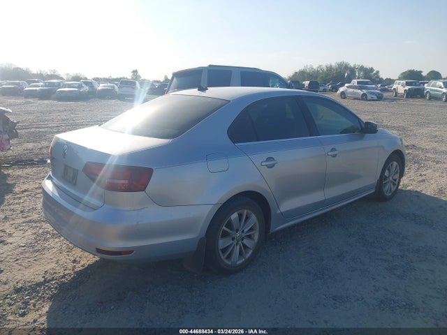 2016 Volkswagen Jetta 1.4t Se მანქანა იყიდება აუქციონზე, vin: 3VWD67AJ0GM348269, აუქციონის ნომერი: 44688434