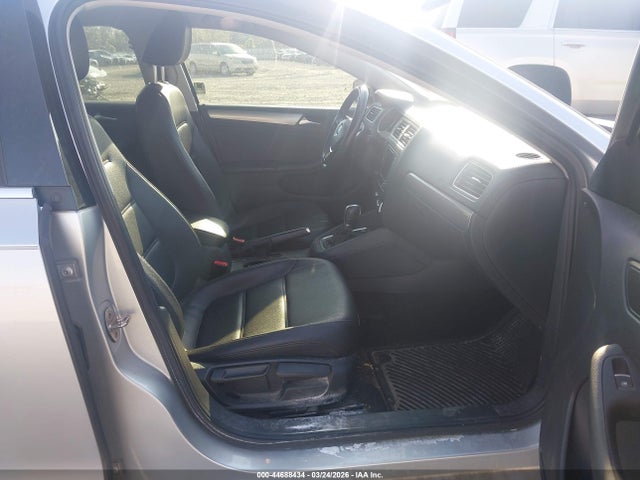 2016 Volkswagen Jetta 1.4t Se მანქანა იყიდება აუქციონზე, vin: 3VWD67AJ0GM348269, აუქციონის ნომერი: 44688434