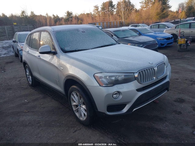 44688449 :رقم المزاد ، 5UXWX9C57F0D58255 vin ، 2015 Bmw X3 Xdrive28i مزاد بيع