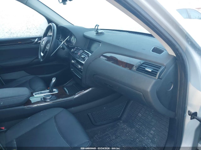 44688449 :رقم المزاد ، 5UXWX9C57F0D58255 vin ، 2015 Bmw X3 Xdrive28i مزاد بيع