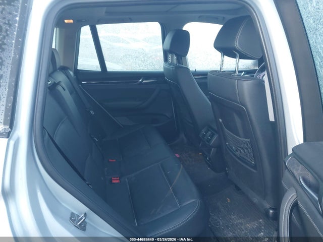 44688449 :رقم المزاد ، 5UXWX9C57F0D58255 vin ، 2015 Bmw X3 Xdrive28i مزاد بيع