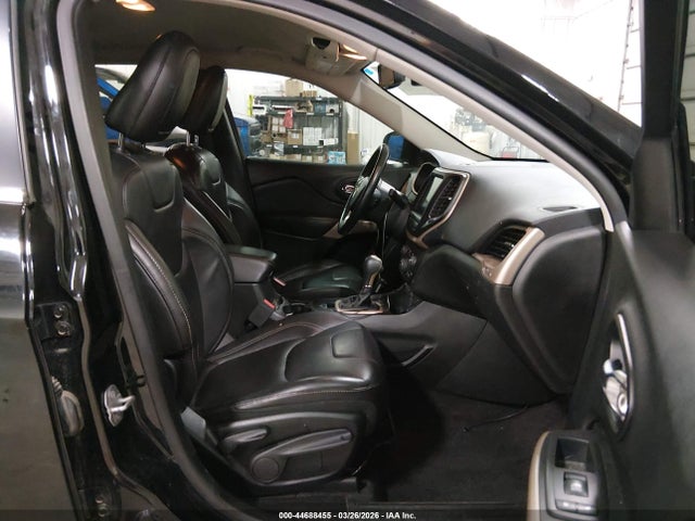 Продаж на аукціоні авто 2018 Jeep Cherokee Limited Fwd, vin: 1C4PJLDB1JD553825, номер лоту: 44688455