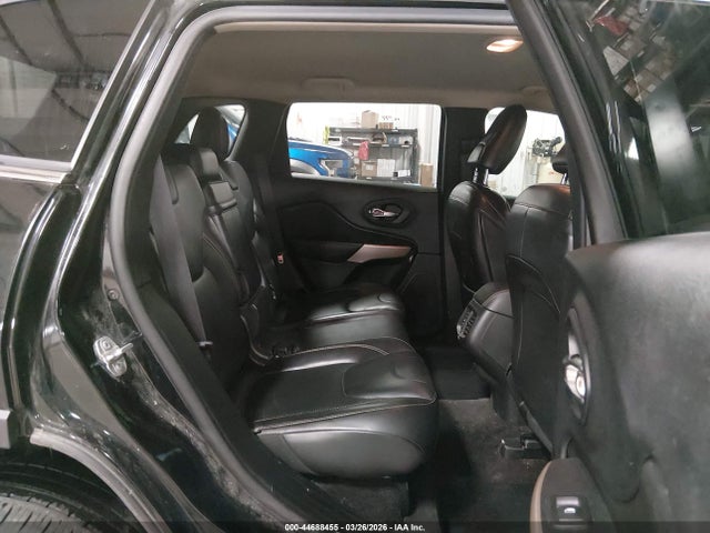 Продаж на аукціоні авто 2018 Jeep Cherokee Limited Fwd, vin: 1C4PJLDB1JD553825, номер лоту: 44688455
