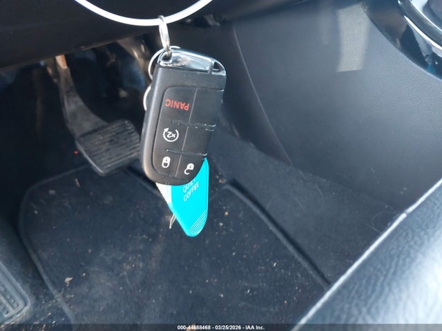 44688468 :رقم المزاد ، 3C4NJDCB6KT842063 vin ، 2019 Jeep Compass Limited 4x4 مزاد بيع