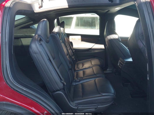 Продаж на аукціоні авто 2018 Tesla Model X 100d/75d/p100d, vin: 5YJXCAE28JF089275, номер лоту: 44688491