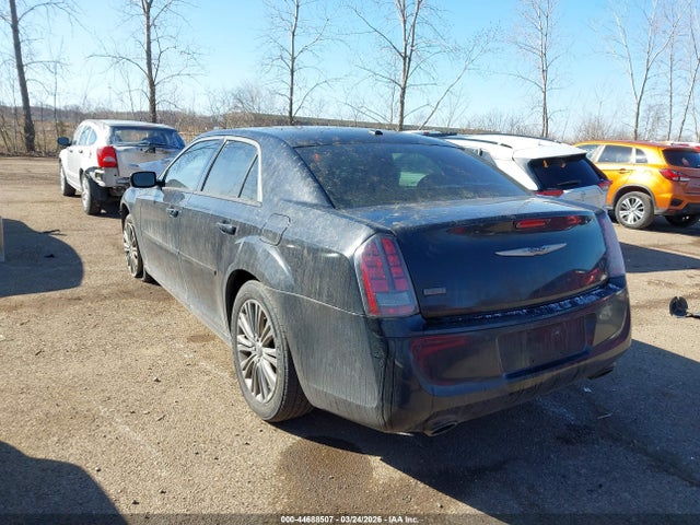 2014 Chrysler 300c John Varvatos Limited Edition Awd მანქანა იყიდება აუქციონზე, vin: 2C3CCAJT2EH237972, აუქციონის ნომერი: 44688507