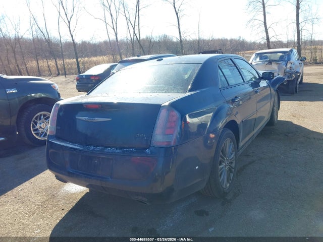 2014 Chrysler 300c John Varvatos Limited Edition Awd მანქანა იყიდება აუქციონზე, vin: 2C3CCAJT2EH237972, აუქციონის ნომერი: 44688507