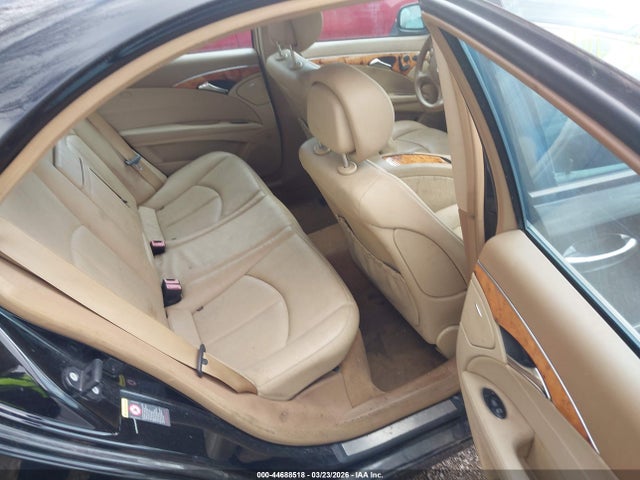 44688518 :رقم المزاد ، WDBUF87X28B257693 vin ، 2008 Mercedes-benz E 350 4matic مزاد بيع