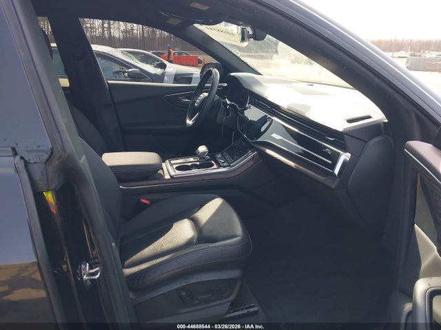 44688544 :رقم المزاد ، WA1EVAF1XLD016095 vin ، 2020 Audi Q8 Premium Plus 55 Tfsi Quattro Tiptronic مزاد بيع