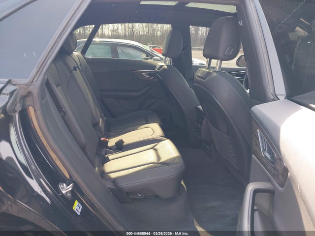 44688544 :رقم المزاد ، WA1EVAF1XLD016095 vin ، 2020 Audi Q8 Premium Plus 55 Tfsi Quattro Tiptronic مزاد بيع