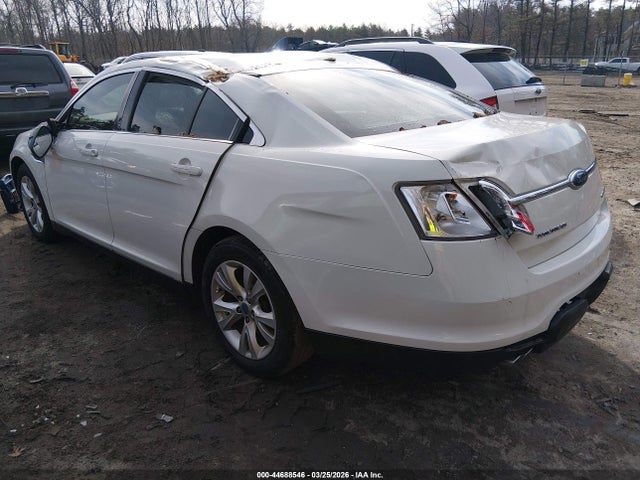 2010 FORD TAURUS 1FAHP2HW3AG169253 Photo 2
