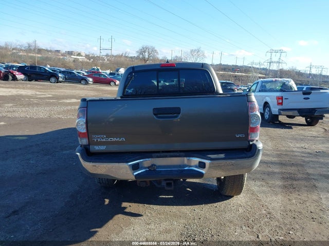 Toyota Tacoma Base V6 2015 3TMLU4ENXFM165587 Image 17