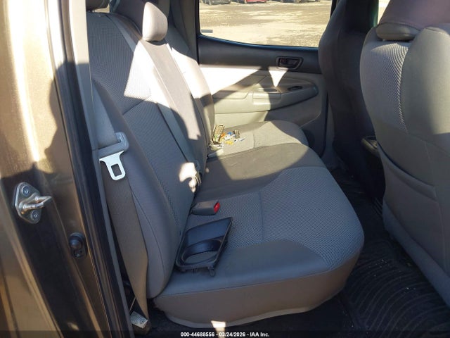 Toyota Tacoma Base V6 2015 3TMLU4ENXFM165587 Image 8