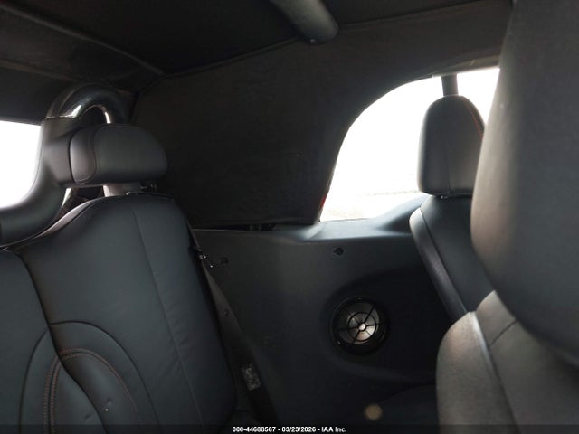 2005 MINI COOPER S WMWRH33585TK55720 Photo 7