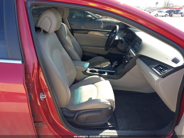 2017 HYUNDAI SONATA 5NPE34AF3HH458007 Photo 4