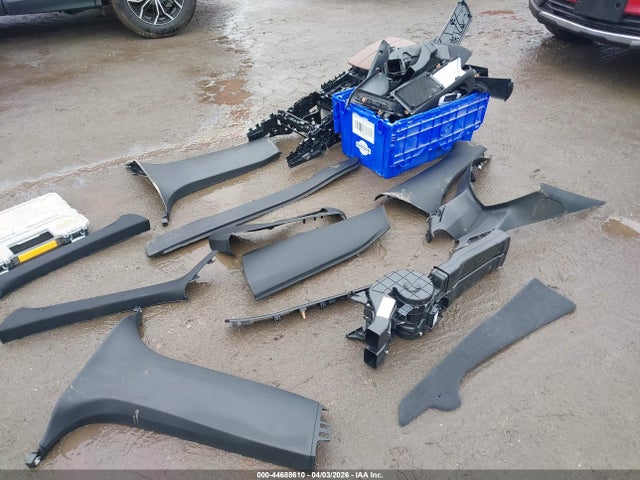 44688610 :رقم المزاد ، 5UXKU6C36H0W38608 vin ، 2017 Bmw X6 Xdrive50i مزاد بيع