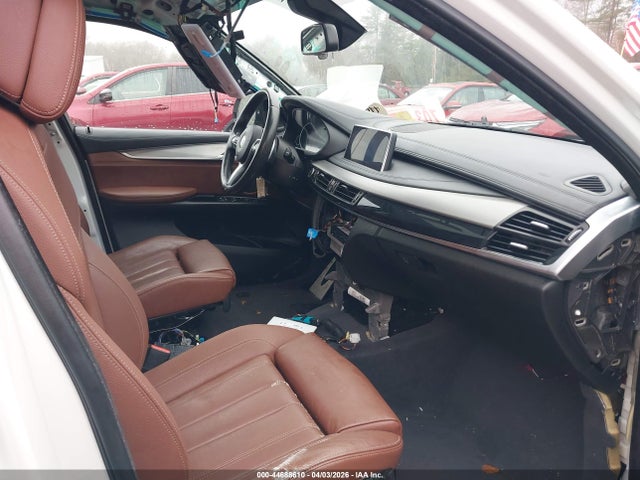 44688610 :رقم المزاد ، 5UXKU6C36H0W38608 vin ، 2017 Bmw X6 Xdrive50i مزاد بيع