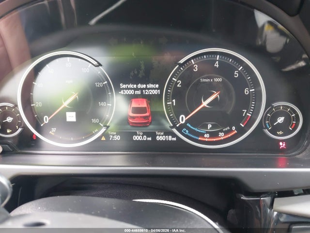 44688610 :رقم المزاد ، 5UXKU6C36H0W38608 vin ، 2017 Bmw X6 Xdrive50i مزاد بيع
