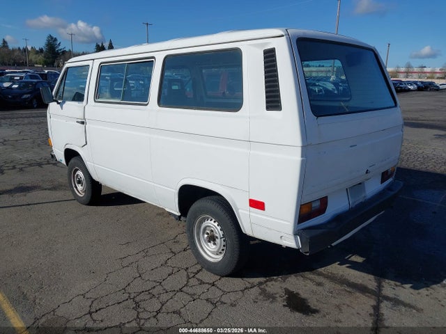 1984 VOLKSWAGEN VANAGON WV2YB0252EH053766 Photo 2