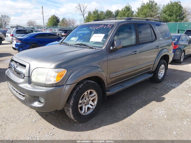 44688651 :رقم المزاد ، 5TDBT44A75S238765 vin ، 2005 Toyota Sequoia Sr5 V8 مزاد بيع