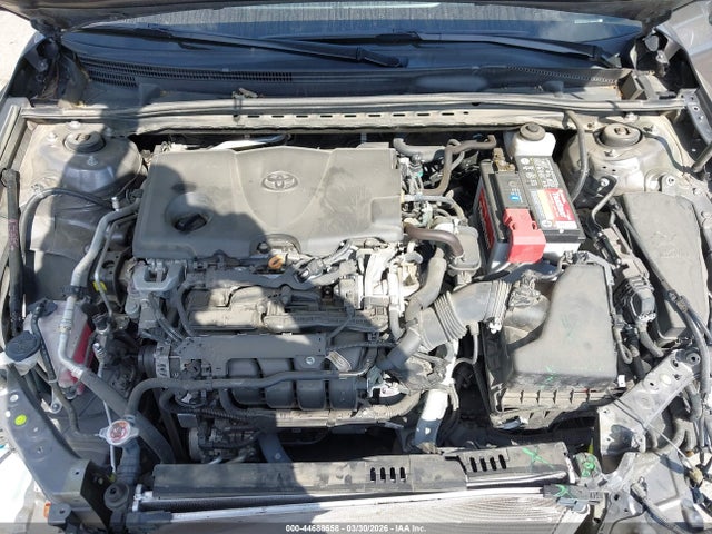 44688658 :رقم المزاد ، 4T1C11AKXLU996657 vin ، 2020 Toyota Camry Le مزاد بيع