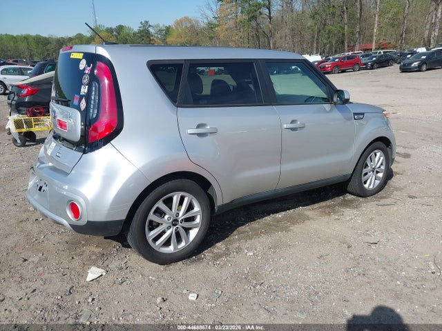 2019 KIA SOUL KNDJP3A56K7689208 Photo 3