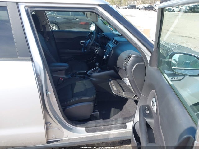 2019 KIA SOUL KNDJP3A56K7689208 Photo 4