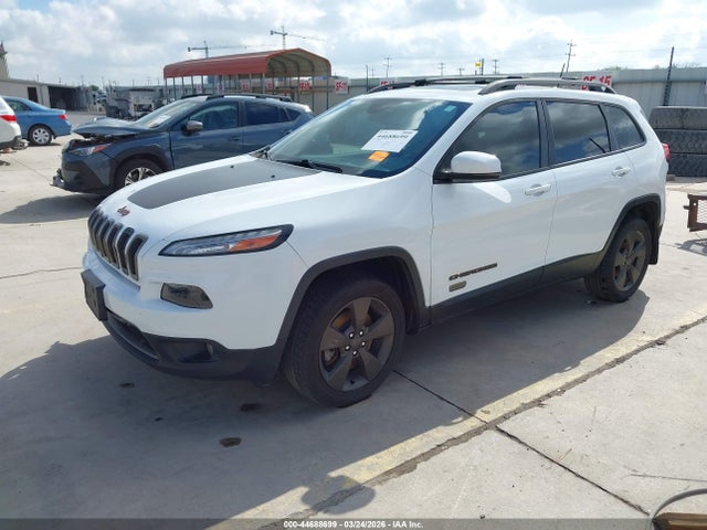 1C4PJLCB5GW372953 Jeep Cherokee 75th Anniversary
