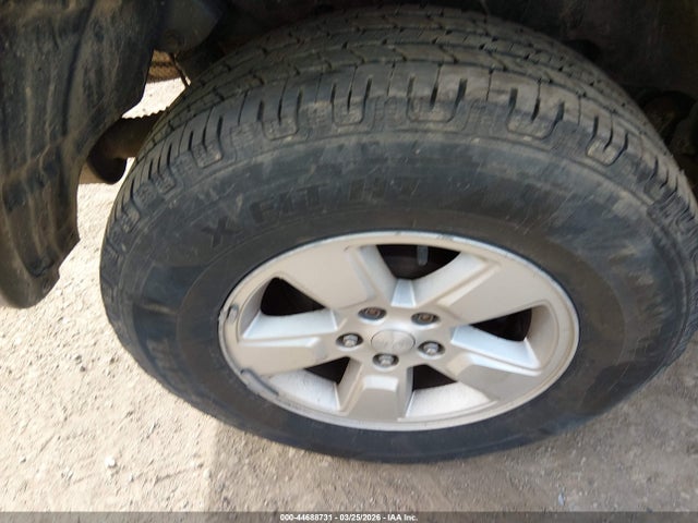 44688731 :رقم المزاد ، 1J4PN2GK9AW137031 vin ، 2010 Jeep Liberty Sport مزاد بيع