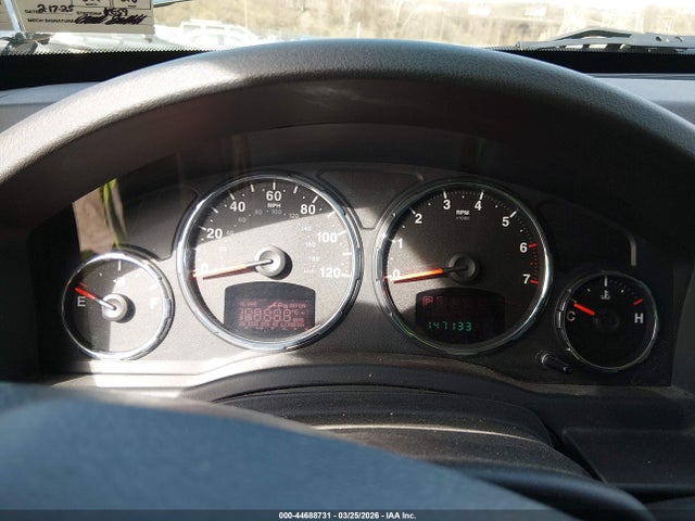 44688731 :رقم المزاد ، 1J4PN2GK9AW137031 vin ، 2010 Jeep Liberty Sport مزاد بيع