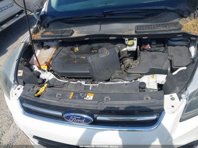 1FMCU9J9XFUA99247 Ford Escape Titanium