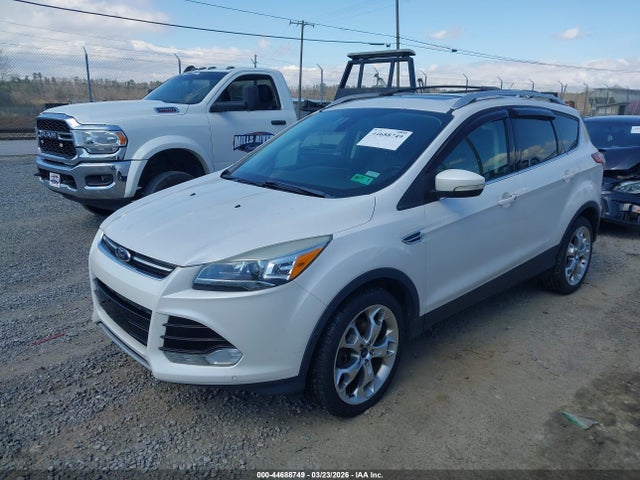 1FMCU9J9XFUA99247 Ford Escape Titanium