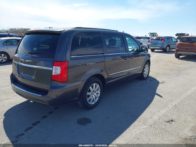 2016 Chrysler Town & Country Touring მანქანა იყიდება აუქციონზე, vin: 2C4RC1BG1GR245436, აუქციონის ნომერი: 44688751