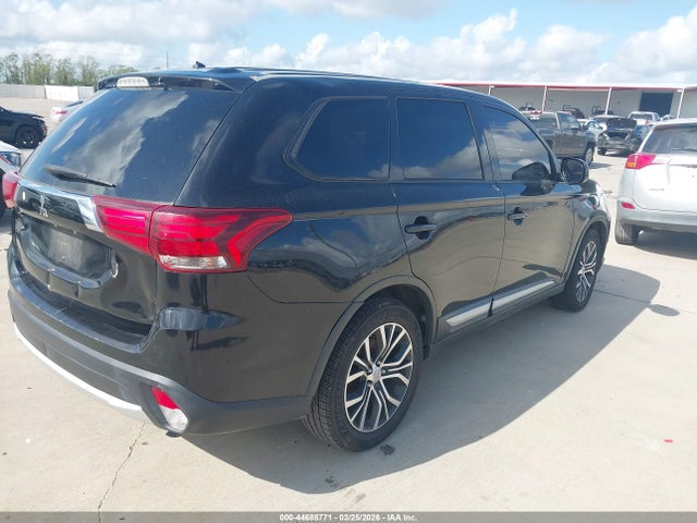 2016 MITSUBISHI OUTLANDER JA4AD2A3XGZ016719 Photo 3