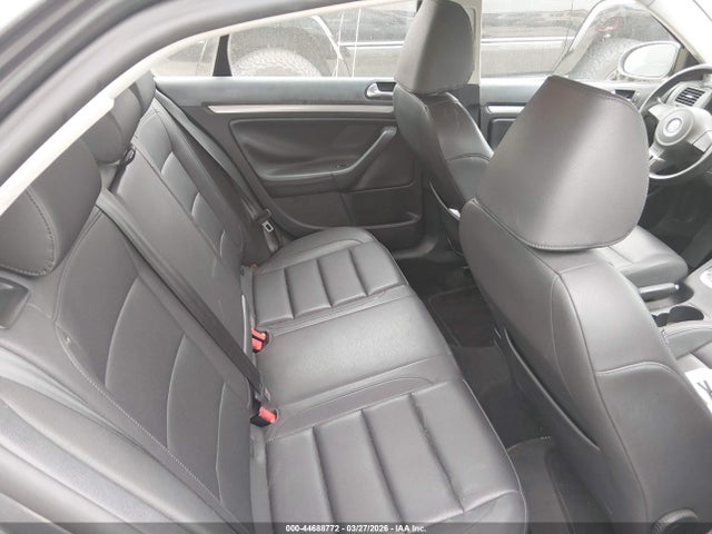 2010 VOLKSWAGEN JETTA 3VWAZ7AJ8AM114026 Photo 7