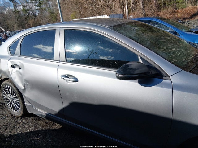 2023 Kia Forte Gt-line მანქანა იყიდება აუქციონზე, vin: 3KPF54AD6PE659481, აუქციონის ნომერი: 44688813