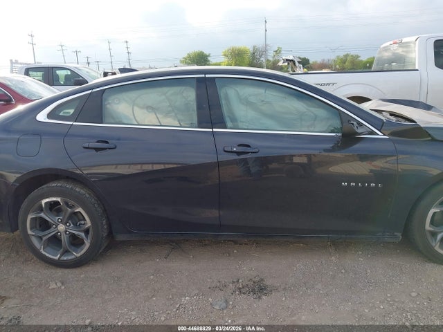 1G1ZD5STXPF227132 Chevrolet Malibu Fwd 1lt