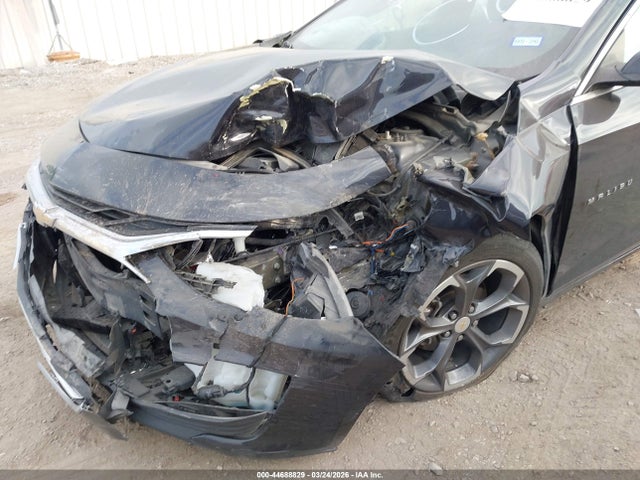1G1ZD5STXPF227132 Chevrolet Malibu Fwd 1lt