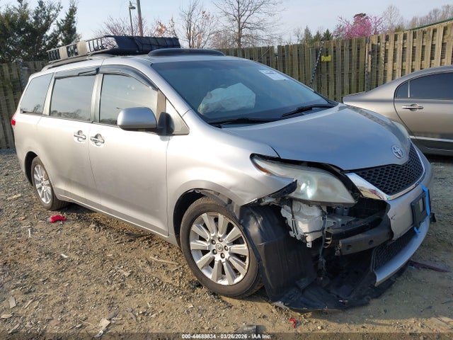 2011 TOYOTA SIENNA 5TDDK3DC1BS002566