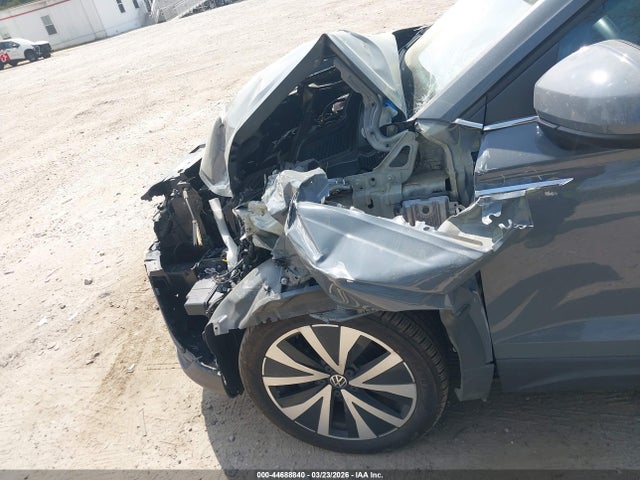 2024 Volkswagen Taos 1.5t Se მანქანა იყიდება აუქციონზე, vin: 3VVEX7B2XRM004139, აუქციონის ნომერი: 44688840