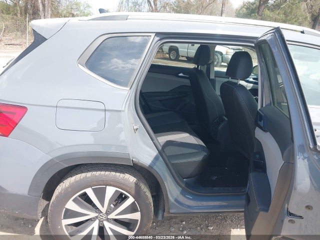 2024 Volkswagen Taos 1.5t Se მანქანა იყიდება აუქციონზე, vin: 3VVEX7B2XRM004139, აუქციონის ნომერი: 44688840