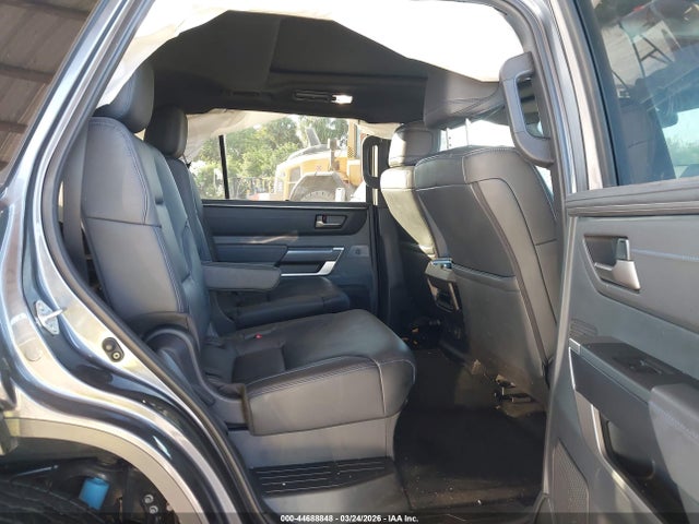 Продажа на аукционе авто 2026 Toyota Sequoia Platinum, vin: 7SVAAABA7TX080993, номер лота: 44688848
