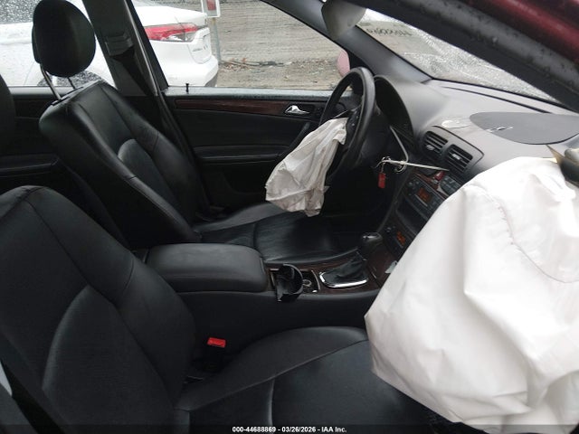 44688869 :رقم المزاد ، WDBRF64J62E002836 vin ، 2002 Mercedes-benz C 320 مزاد بيع
