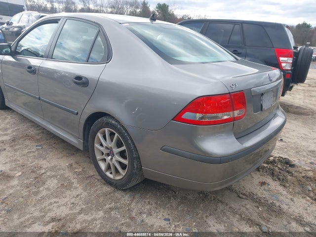 2003 SAAB 9-3 YS3FD49Y831045824 Photo 2