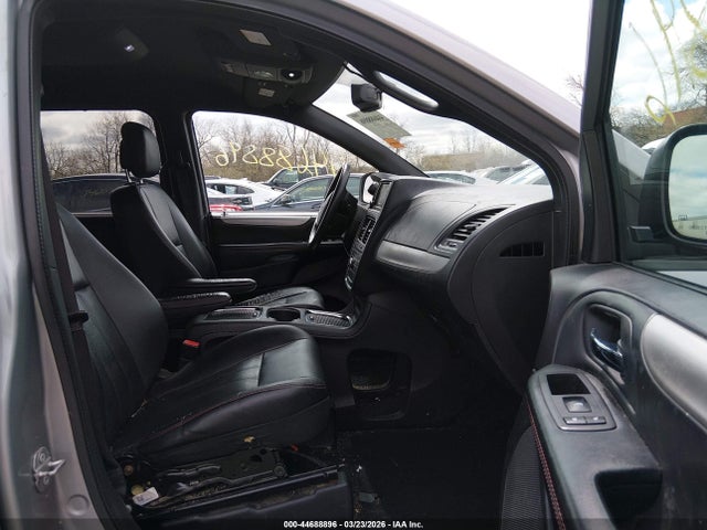 44688896 :رقم المزاد ، 2C4RDGEG9HR799255 vin ، 2017 Dodge Grand Caravan Gt مزاد بيع