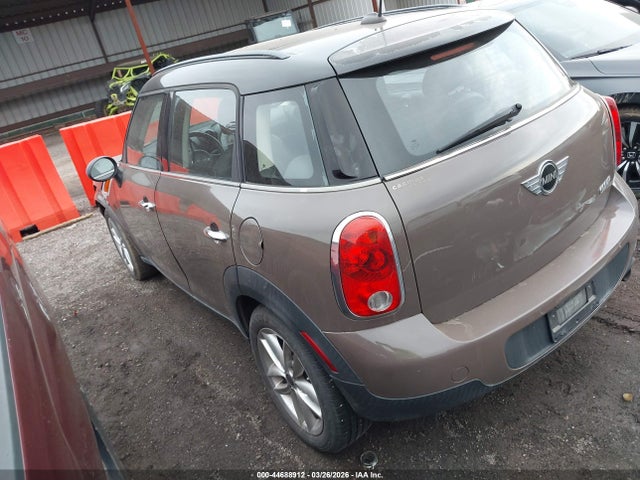 2011 MINI COOPER COUNTRYMAN WMWZB3C51BWM29154 Photo 2