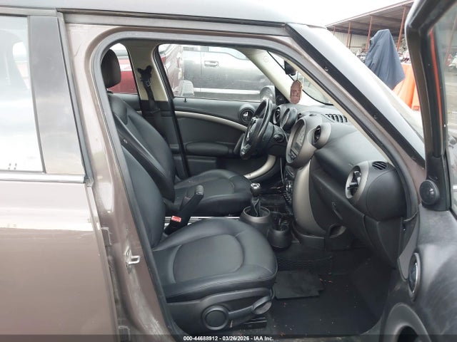 2011 MINI COOPER COUNTRYMAN WMWZB3C51BWM29154 Photo 4