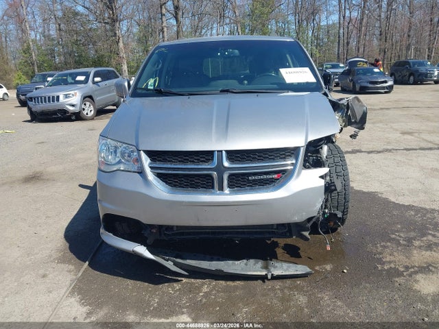 2017 Dodge Grand Caravan Sxt მანქანა იყიდება აუქციონზე, vin: 2C4RDGCGXHR546741, აუქციონის ნომერი: 44688926